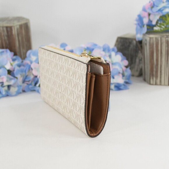 Michael Kors Vanilla Monogram Acorn Leather 3/4 Zip Around Lacey Wallet NWT - Picture 5 of 8